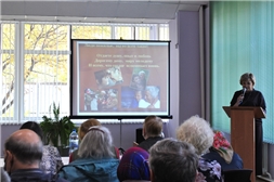 В Международный День пожилых людей Чувашская республиканская специальная библиотека имени Льва Толстого организовала праздничное мероприятие «Не стареть душою никогда»